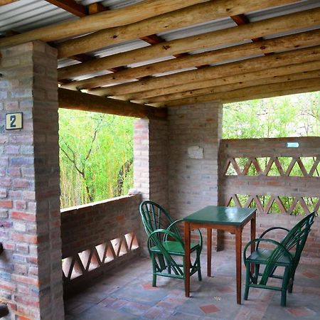La Toma Complejo De Montana - Cabanas Y Habitaciones En Hosteria 미나 클라베로 외부 사진