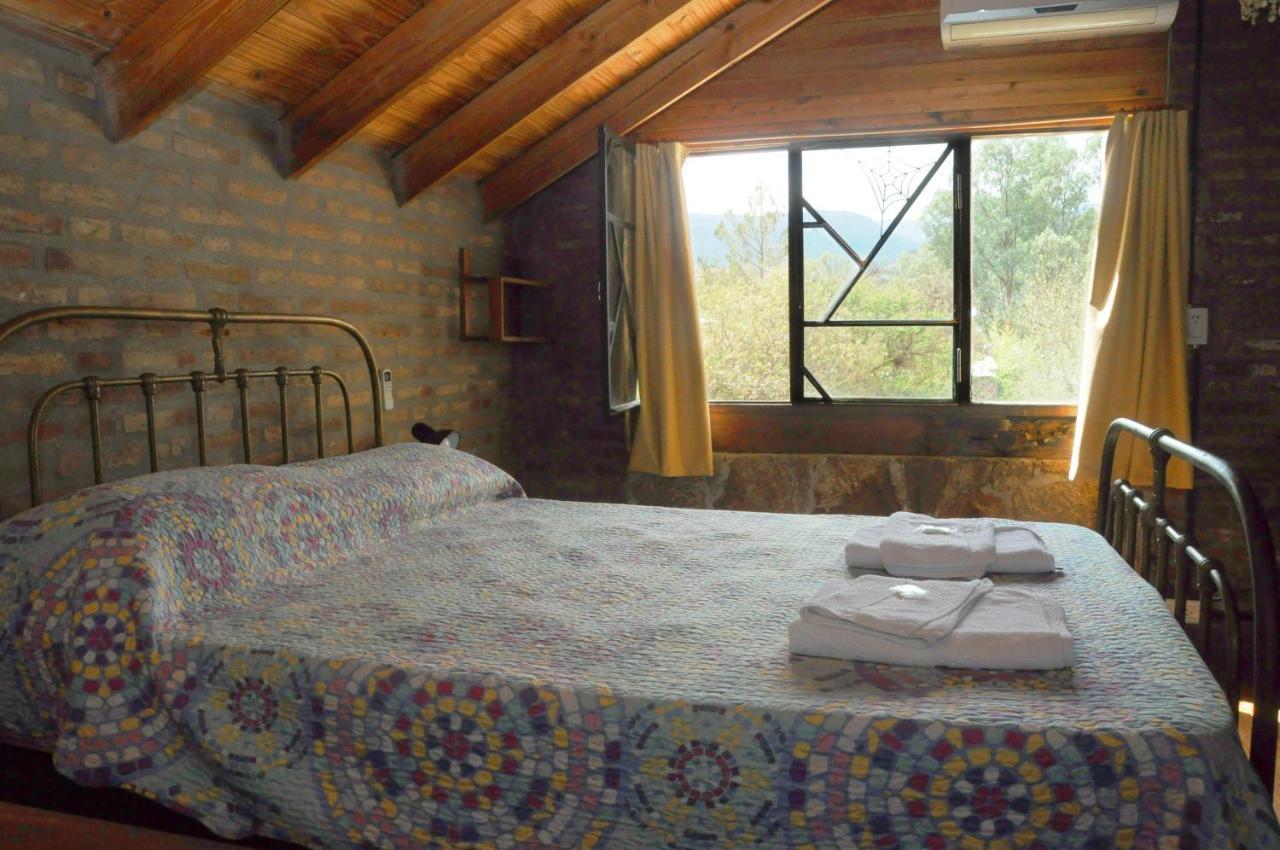 La Toma Complejo De Montana - Cabanas Y Habitaciones En Hosteria 미나 클라베로 외부 사진